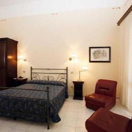 Cappello Hotel Lecce Exterior foto